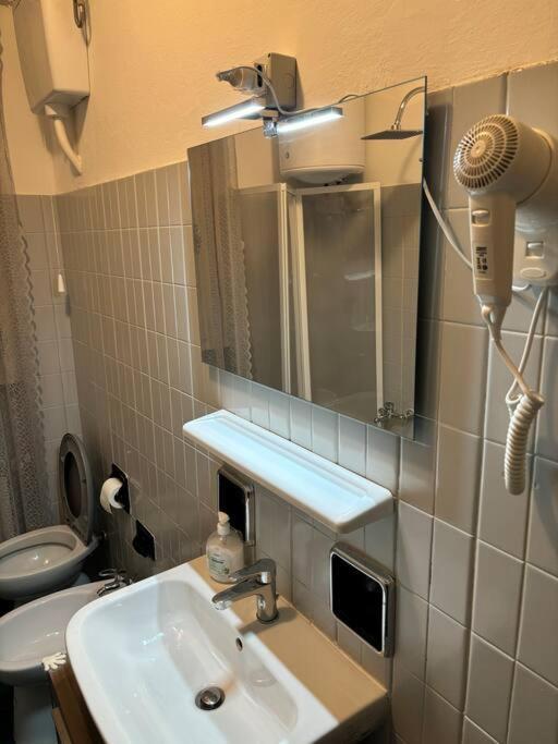 Apartmán Netflix - Wi-Fi - “Fiume 19” - Terst Exteriér fotografie